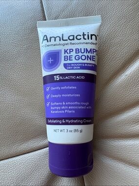rave Purple and White Exfoliating Hydrating Cream